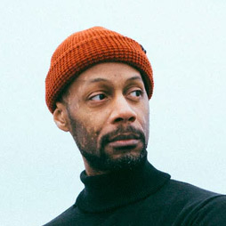 Testimonial-avatar-male-1-ux-builder